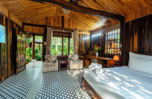 Ong Lang Resort | Herbal Resort