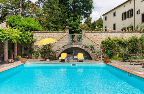 Tredozio House | Heritage Holiday Home in Emilia-Romagna with Pool