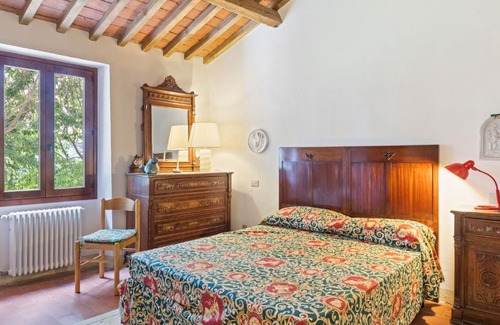 Tredozio House | Heritage Holiday Home in Emilia-Romagna with Pool