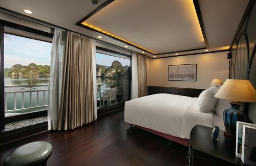 Ha Long Boat Rental | Hermes Cruises