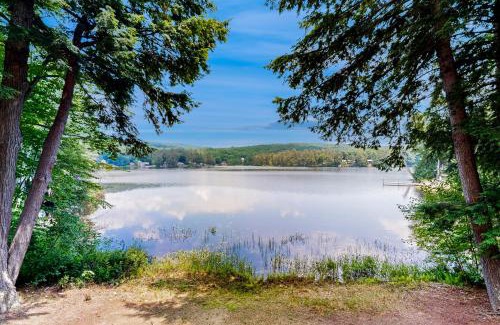 Sanbornton House | Hermit Lake Retreat