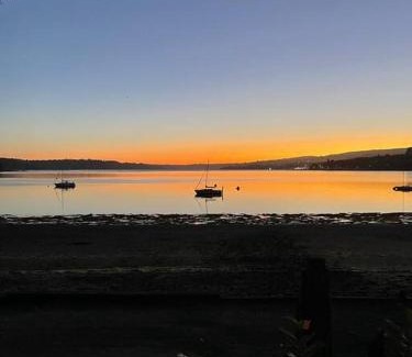 Castro House | Hermosa cabaña a pasos de la playa