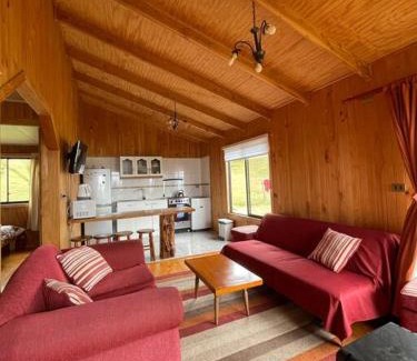 Castro House | Hermosa cabaña a pasos de la playa