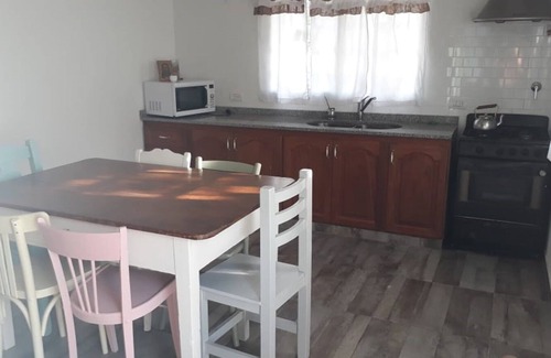 Olavarria House | Hermosa y Tranquila Casa - 6 Personas -ideal Para Viajes en Familia y Mascotas