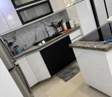 Caraballeda Apartment | Hermoso Apartamento en la Guaira Urbanización La Llanada