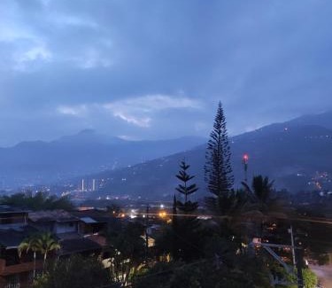 Bello Apartment | Hermoso apto con excelente vista