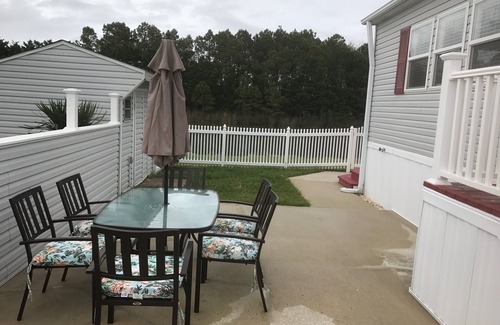 Assateague Pointe House | Heron Hut - 2 bdrm, 1 bath home on quite pond with private WIFI