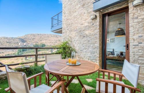 Kfardebian Villa | Hert 3Bedroom Villa In Faraya