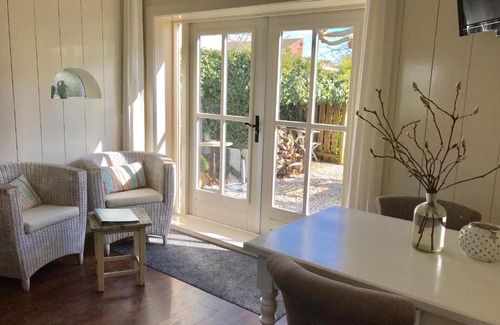 Kamperland Bed & Breakfast | Het Koetshuis