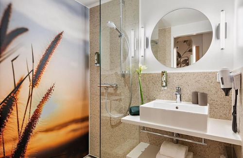 Rheinstetten Hotel | Hey Lou Hotel Karlsruhe Messe