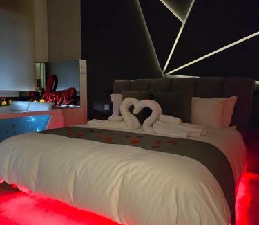 Quartiere XI Portuense House | HeySuite - Luxury House - ROMA Trastevere