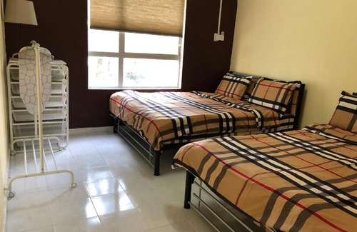 Baharu Apartment | Heza Straits Villa - 6 beds Premium Condo