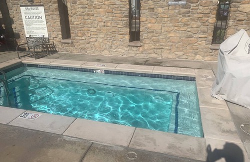 Davis House | Hi-End Three Bedroom Spacious House, 2.5 Miles from UCD