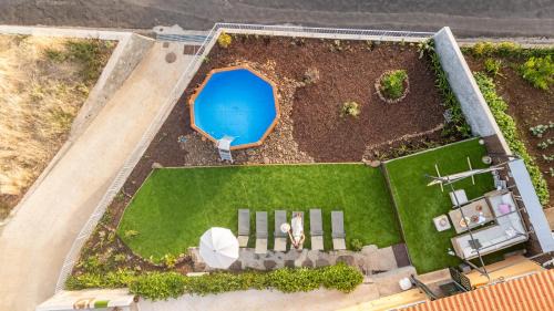 Paul do Mar House | Hibiscus House by YOUR KEY