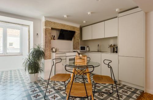 Sao Bento Apartment | Hidden Gem in Principe Real
