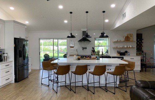 Golden Lakes House | Hidden Gem of High Sierra