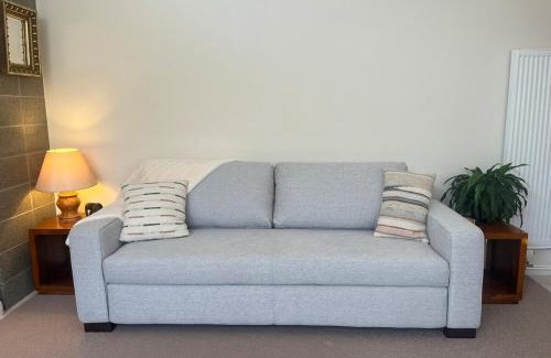 Albert Town Apartment | Hidden Gem on Hardie, Wanaka