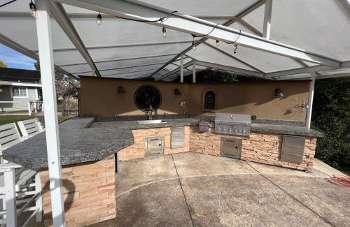 Templeton House | Hidden Hills Olives and Oaks