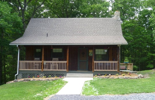 Warm Springs Cabin | Hide Away Log Cabin nestled in a serene setting in Beautiful Bath County, Va.