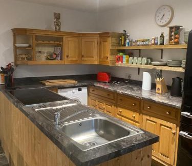 Camelford House | Hideaway Cottage