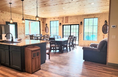 Spearfish House | Higgins Mountain Retreat - 10 minutes from Downtown Spearfish!