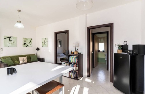 Contrada Difesa II VV Apartment | High-Speed Internet, large roof terrace (& outdoor kitchen), two beds, two bath.