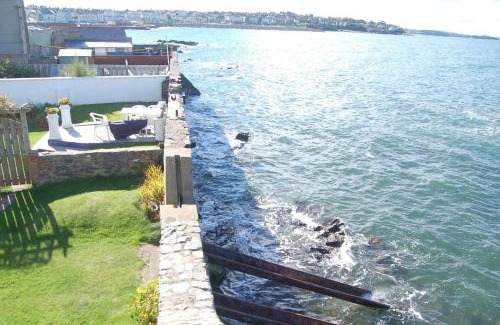 Bangor House | High Tide Beach House on waters edge
