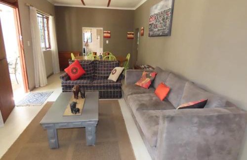 Pumula House | High Tide & Green Grass