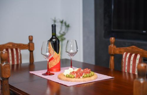 Zabljak House | Highlander guesthouse