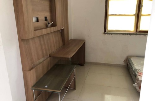 Porto Real Other | Highway side site with 13 suites