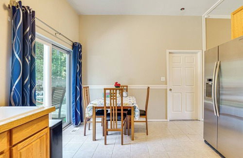 Issaquah Cottage | Hike & Explore: Guest Suite w/Deck in Issaquah