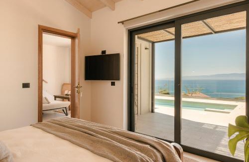 Ratzakli House | Hilaritas Suites Kefalonia, Luxury Villa-Style Suites with Private Pool & Stunning Sea Views
