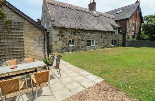 Freshwater Cottage | Hill Farm Cottage