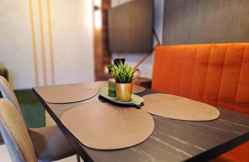 Nis Apartment | HILL Lux Apartman 1, FREE Secure private yard PARKING 2 place, DESIGNER home & WI-FI rooms & SMART TVx3 & 2 Bedroom & Rooms & Apartments Nis