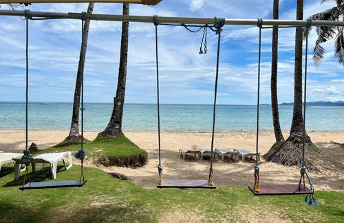 Cabayugan Cottage | Hill Myna Beach Cottages