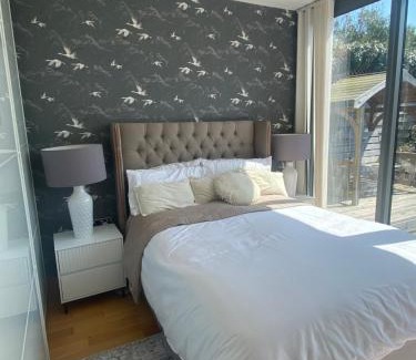Vale House | Hillcrest Lodge