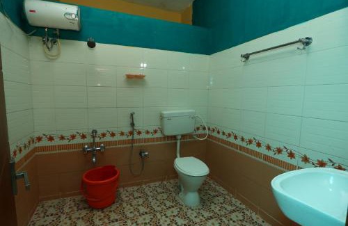 Gudalur Hotel | Hillside Green Valley Comfort Stay