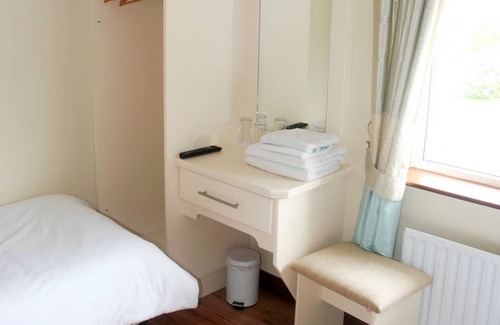 Carrigaholt Bed & Breakfast | Hilltop B&B