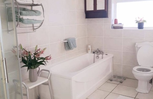 Carrigaholt Bed & Breakfast | Hilltop B&B