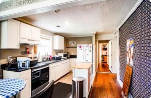 Atlanta Villa | Hilltop Hideaway Unit 1