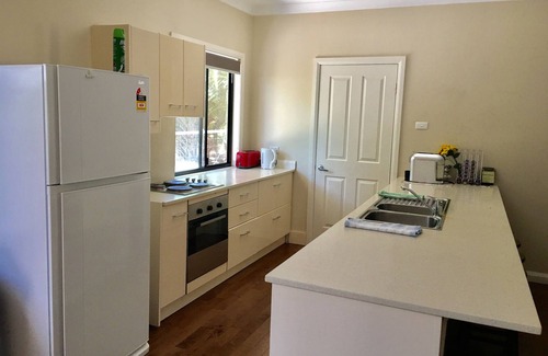 Mount Adrah Bed & Breakfast | Hillview Farmstay