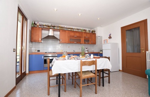 Toscolano Maderno Apartment | hilly area and view