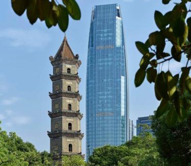 Shunde Hotel | Hilton Foshan Shunde - Free Shuttle Bus to Canton Fair