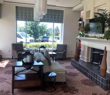 Addison Hotel | Hilton Garden Inn Addison