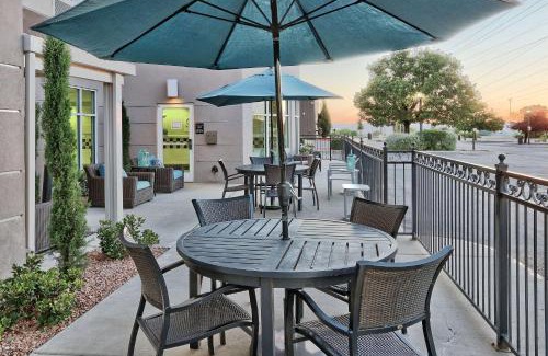 Northeast Heights Hotel | Hilton Garden Inn Albuquerque/Journal Center