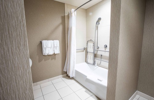 Clifton Park Hotel | Hilton Garden Inn Clifton Park