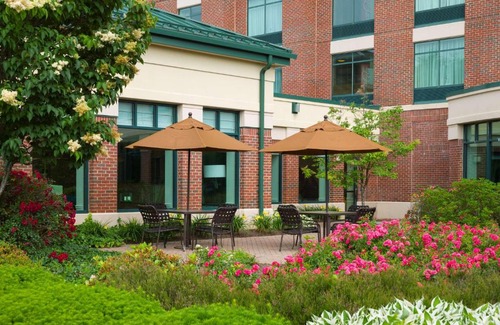 Silver Lane Hotel | Hilton Garden Inn Hartford South/Glastonbury