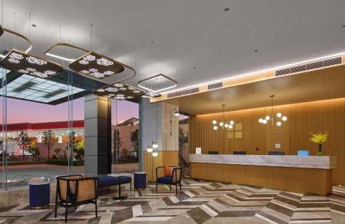 Xishan Hotel | Hilton Garden Inn Kunming Dianchi