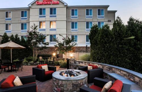 Melville Hotel | Hilton Garden Inn Melville
