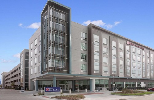 Aksarben - Elmwood Park Hotel | Hilton Garden Inn Omaha Aksarben Village